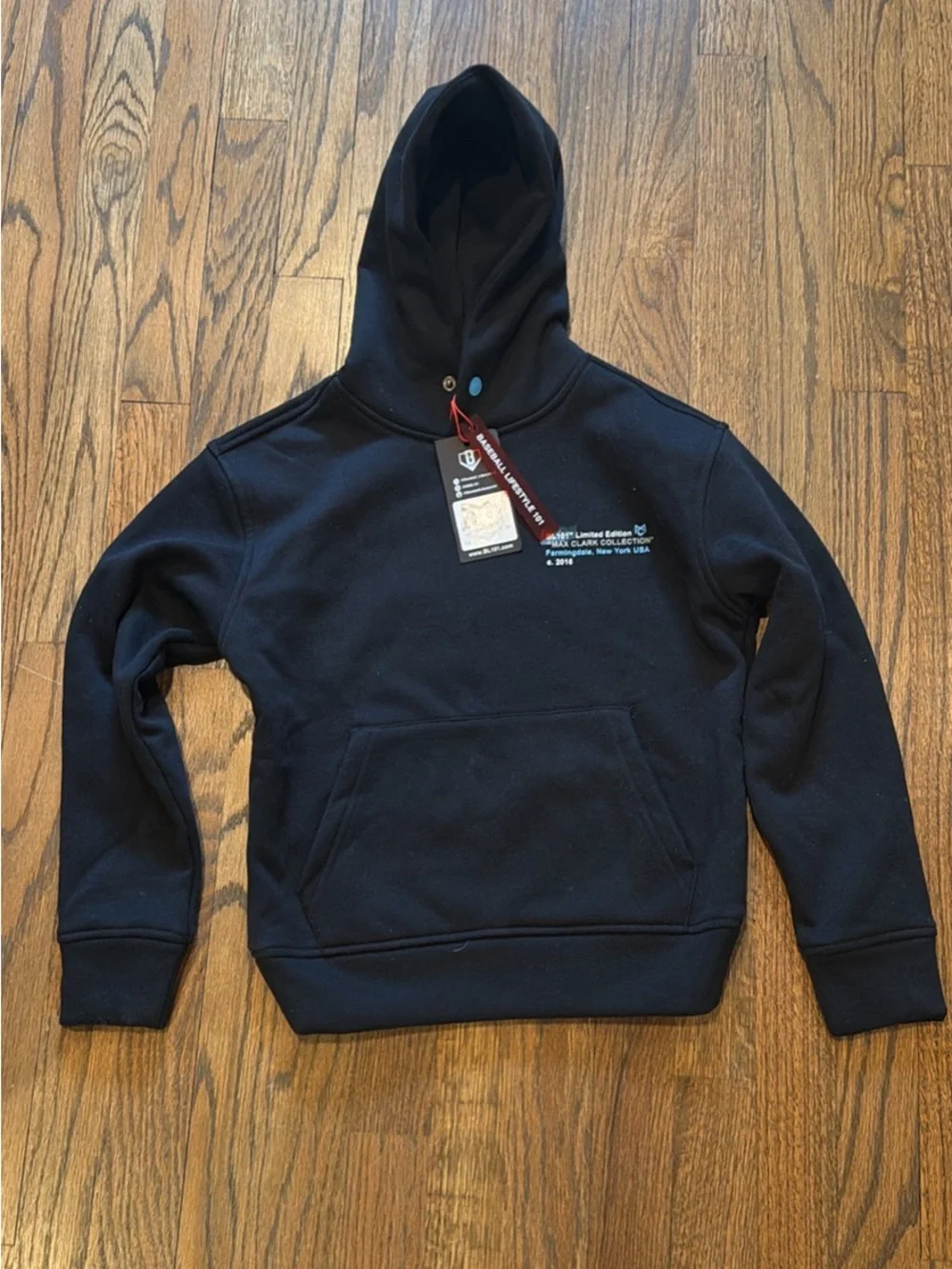 NWT Baseball Lifestyle 101 (BL101 ) boys hoodie size medium